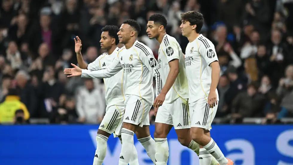 بالأسماء: ثنائي ريال مدريد لم يحترم ألونسو ..  وتحرك الإدارة يكتب النهاية