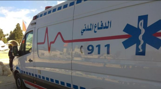 7 إصابات بحادث تصادم على الطريق الصحراوي