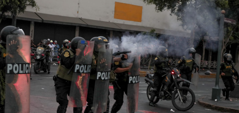 مستشفى في طهران يُستهدف عن طريق الخطأ بالغاز المسيل للدموع