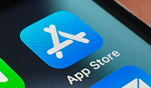متاجر تطبيقات بديلة تغزو آيفون في أوروبا واليابان 