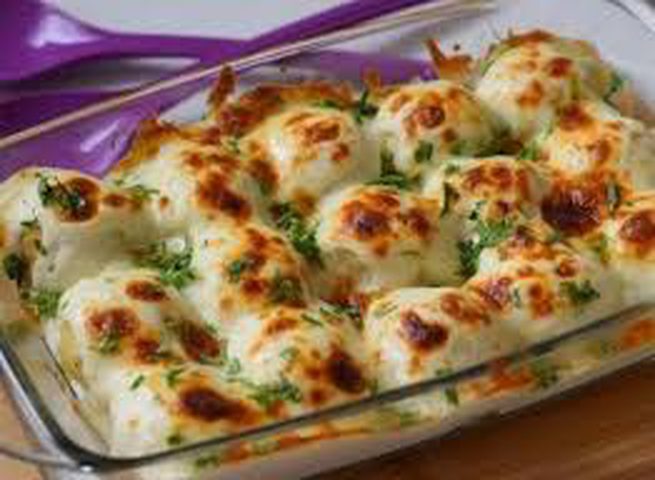 كرات البطاطس بالدجاج والأعشاب