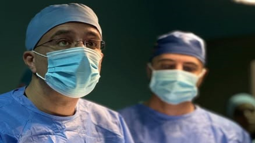 لأول مرة ..  استخدام المنظار الجراحي لعلاج الأكياس الكلبية الرئوية عند الأطفال لأول مرة