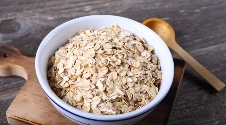 الشوفان أم الغرانولا ..  أيهما أفضل لإنقاص الوزن؟