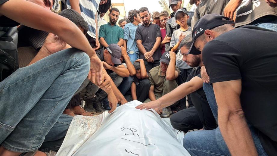 شهيد وإصابات في قصف وإطلاق نار إسرائيلي بمناطق عدة بغزة 