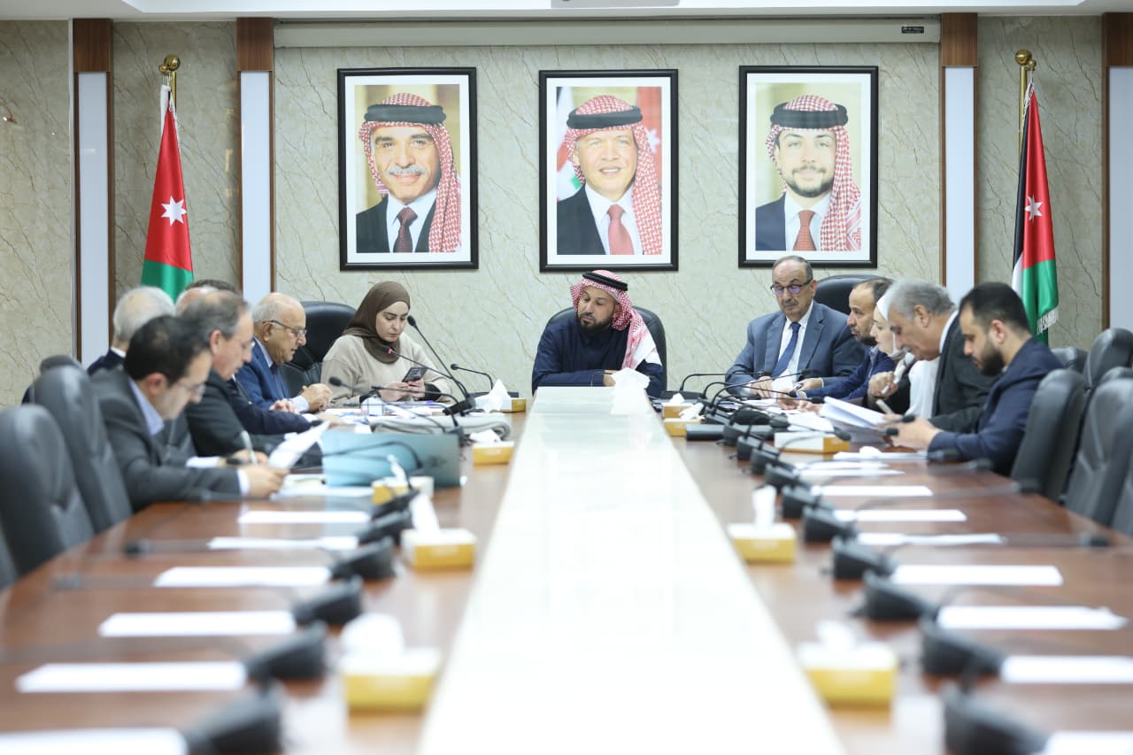 "التربية النيابية" تناقش مشروع قانون التعليم وتنمية الموارد البشرية لسنة 2026