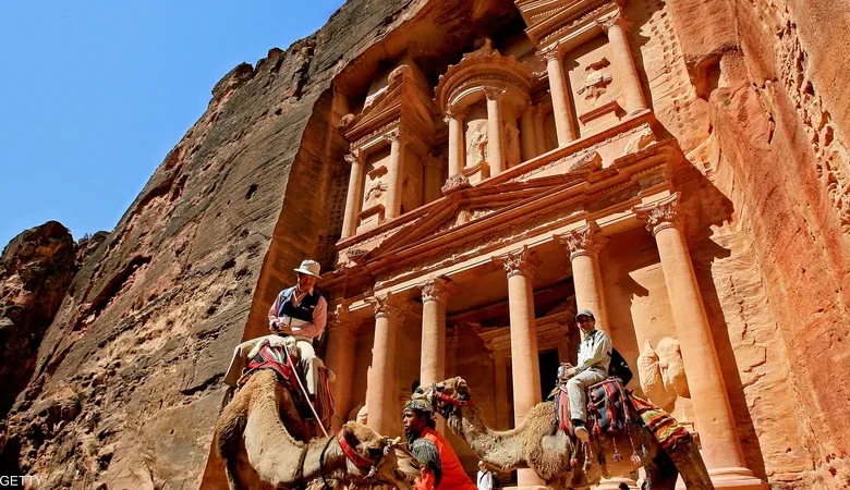 %6.1 نسبة زيادة في عدد العاملين بالقطاع السياحي حتى أيلول