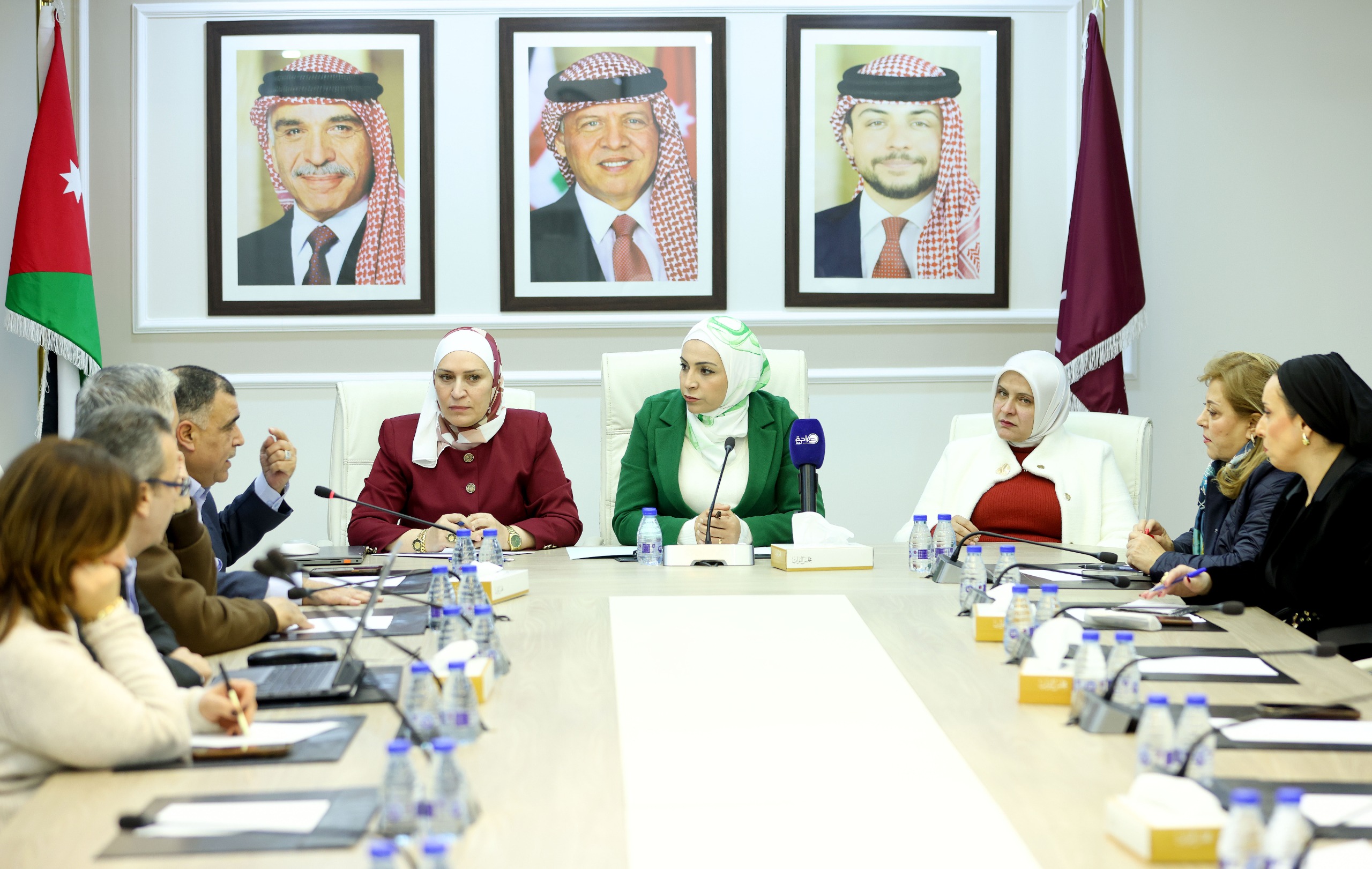 ملتقى البرلمانيات: تمكين المرأة إعلامياً ليس غاية شكلية بل لـ 'تعزيز دور البرلمان