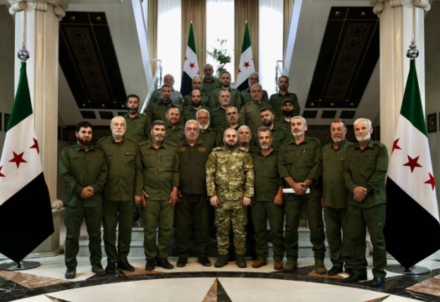 الدفاع السورية تسعى لإنهاء الفوضى الفصائلية