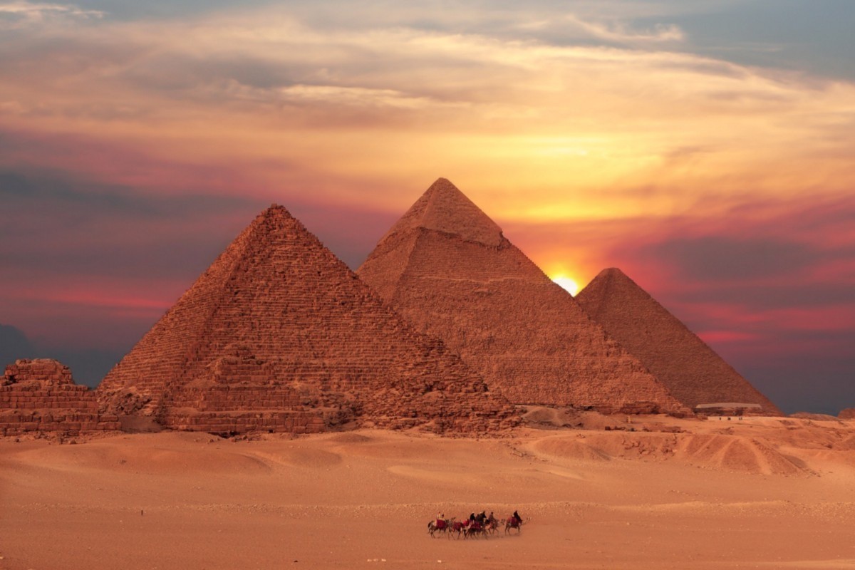 لماذا لا يصدق البعض أن المصريين هم من بنوا الاهرام؟