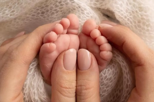 الدكتور هايل عبدالحافظ الملاحمه يرزق ب مكة