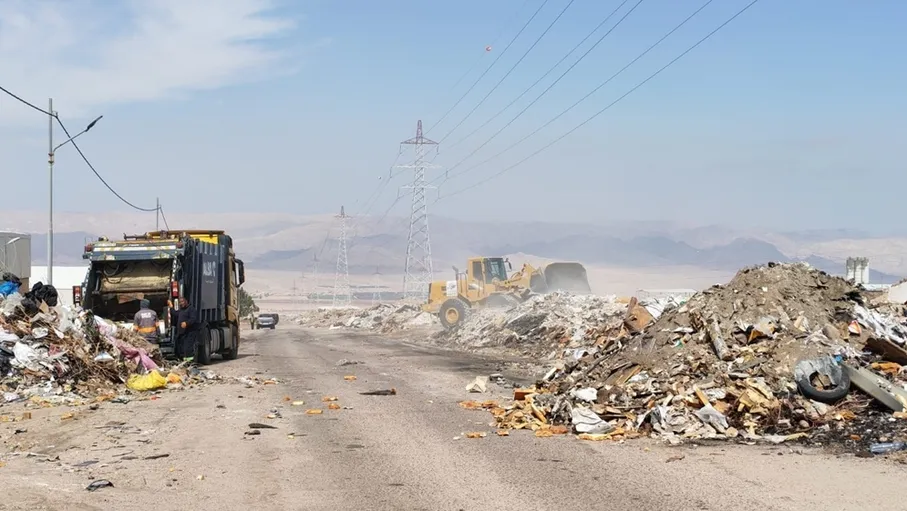 حملات ميدانية للحد من الإلقاء العشوائي للنفايات في العقبة 
