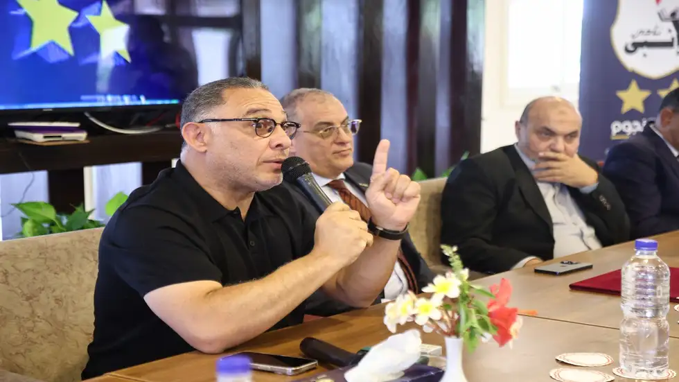 رئيس إنبي يفجر جدلا واسعا قبل مواجهة الزمالك: لا نبحث عن التواجد بمجموعة التتويج!