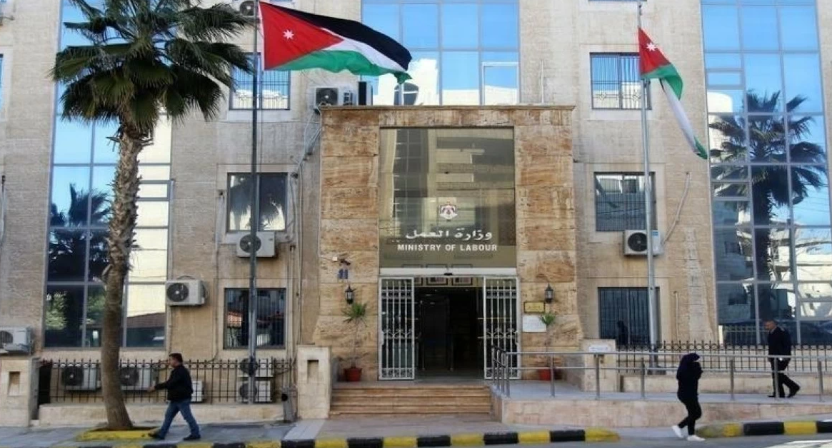 56 ألف عقد عمل مدعوم عبر البرنامج الوطني للتشغيل منذ 2022