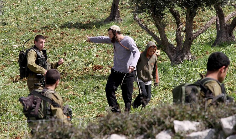 إصابة طفل في هجوم شنه مستوطنون على مسافر يطا جنوبي الخليل  