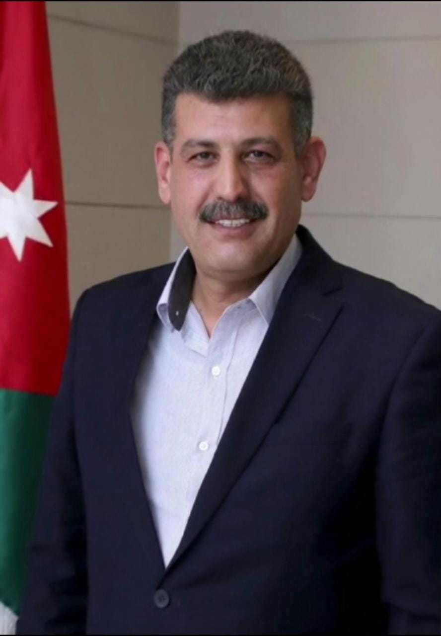 أبو عاقولة لـ "أخبار اليوم ": حركة ترانزيت نشطة عبر الأردن باتجاه سوريا واستعدادات لوجستية مكثفة