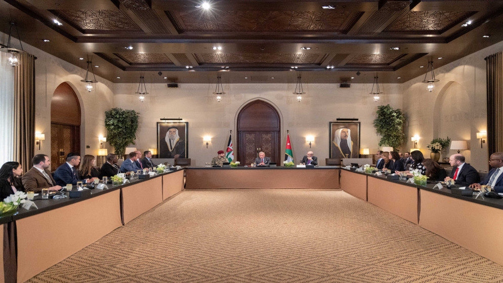الملك يؤكد رفض الأردن لأية محاولات لتهجير الفلسطينيين في الضفة وغزة