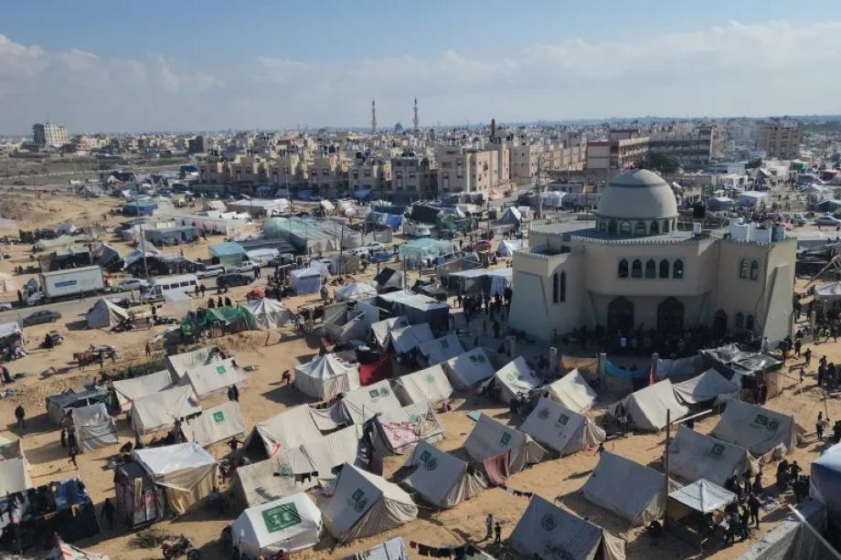 تحذير من كارثة إنسانية جراء تقليص برامج التمويل الدولي الموجهة لسكان غزة  