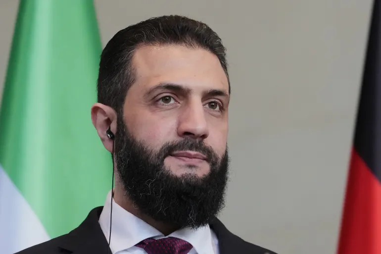 الشرع يصل إلى لندن ضمن جولة أوروبية