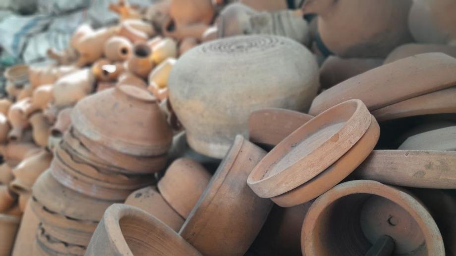 في زمن الحرب في غزة ..  صناعةُ الفخار تُقاوم الاندثار 