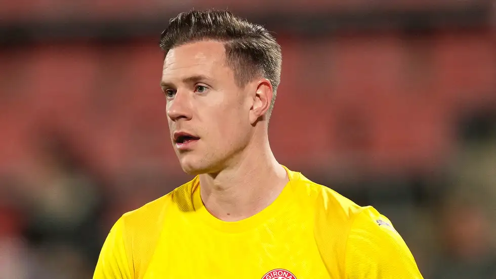 شتيجن ينشر رسالة مؤثرة بعد صدمة الإصابة الخطيرة