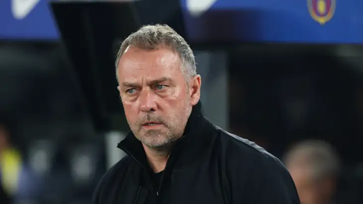 تشافي: وضعت أسس فريق فليك ..  وجاء إلى منزلي معتذرًا