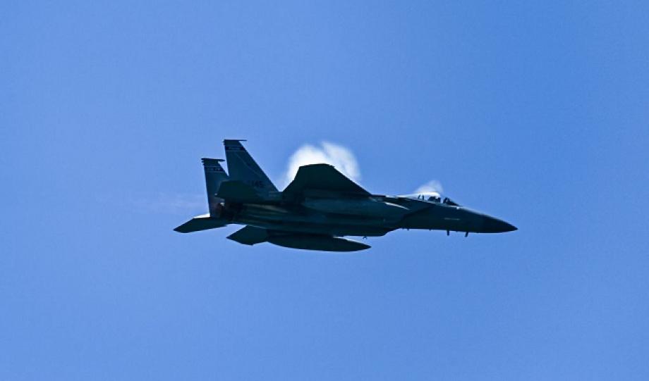 قوات أميركية خاصة تنقذ الطيار الذي أسقطت طائرته إف 15 في إيران  