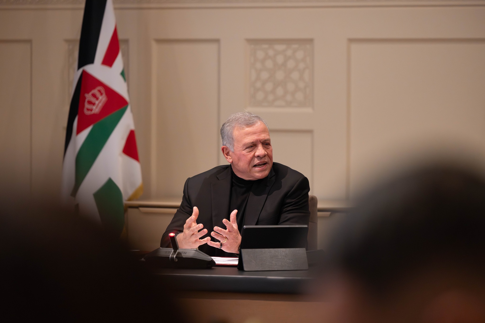 الملك عن الشأن الإيراني: الأردن لن يسمح بخرق أجوائه ولن يكون ساحة حرب