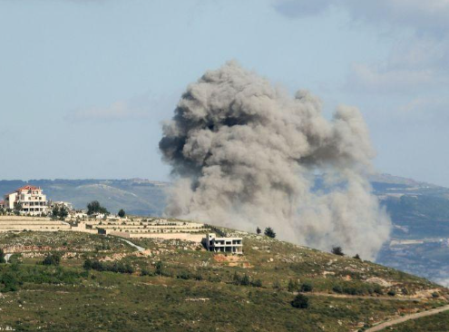 إصابة مبنيين في المطلة بالجليل الأعلى بصواريخ من لبنان