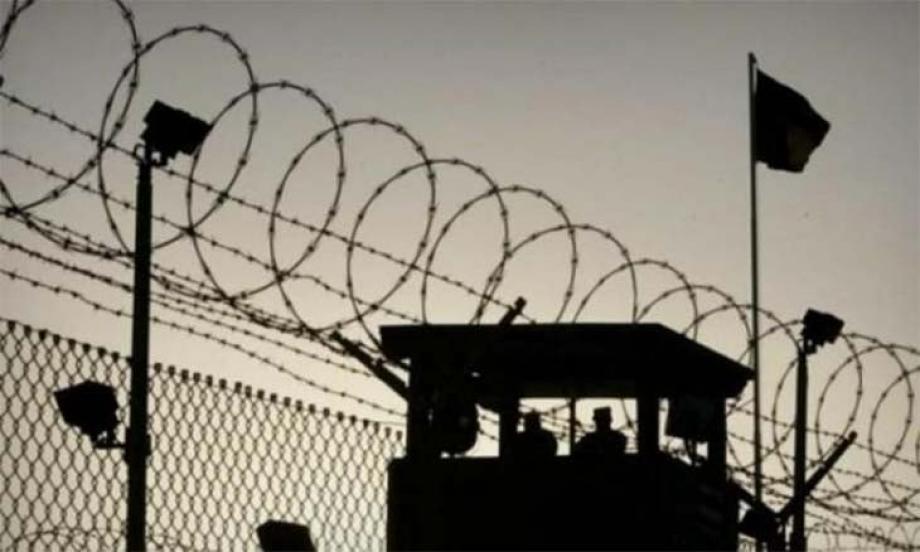 لأول مرة ..  الاحتلال يقرر ترحيل أسرى مقدسيين إلى غزة  