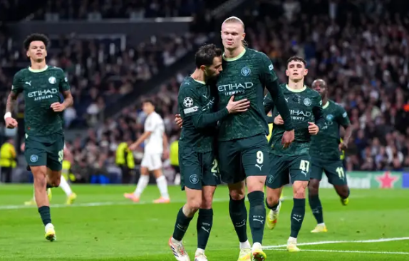 خبير تحكيمي: ركلة جزاء هالاند صحيحة ..  وادعاء أسينسيو مرفوض