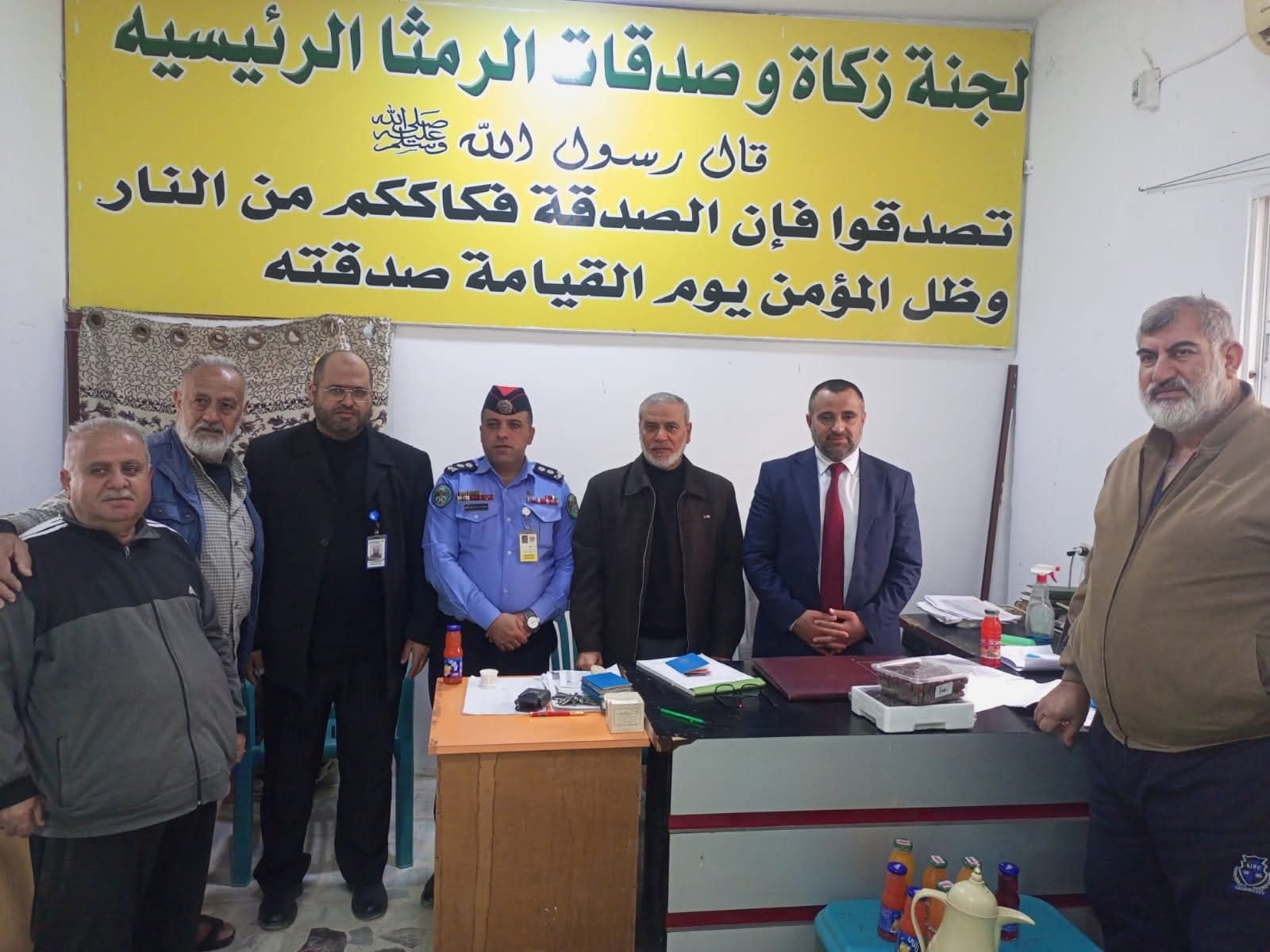 لجنة زكاة الرمثا توزع 10 آلاف دينار على الأسر المستفيدة 