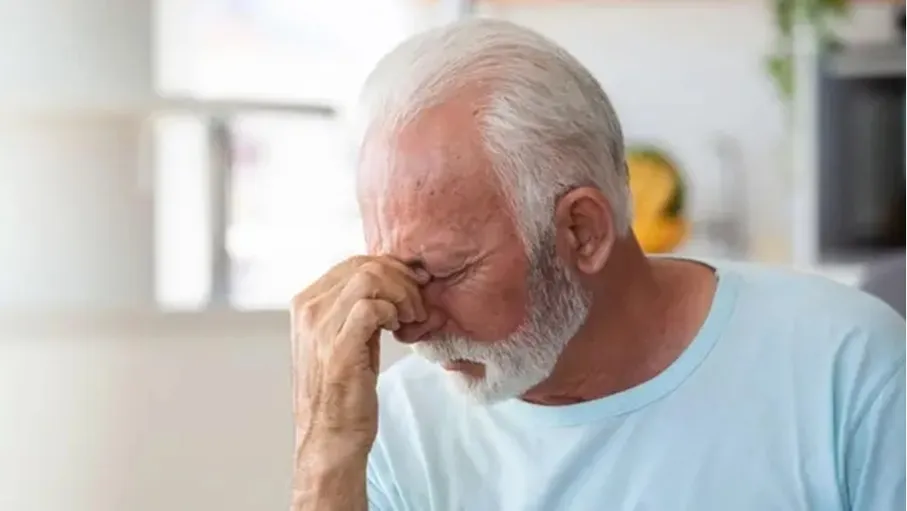 لماذا يصيبنا الصداع في رمضان؟ وكيف نتجنبه؟ 