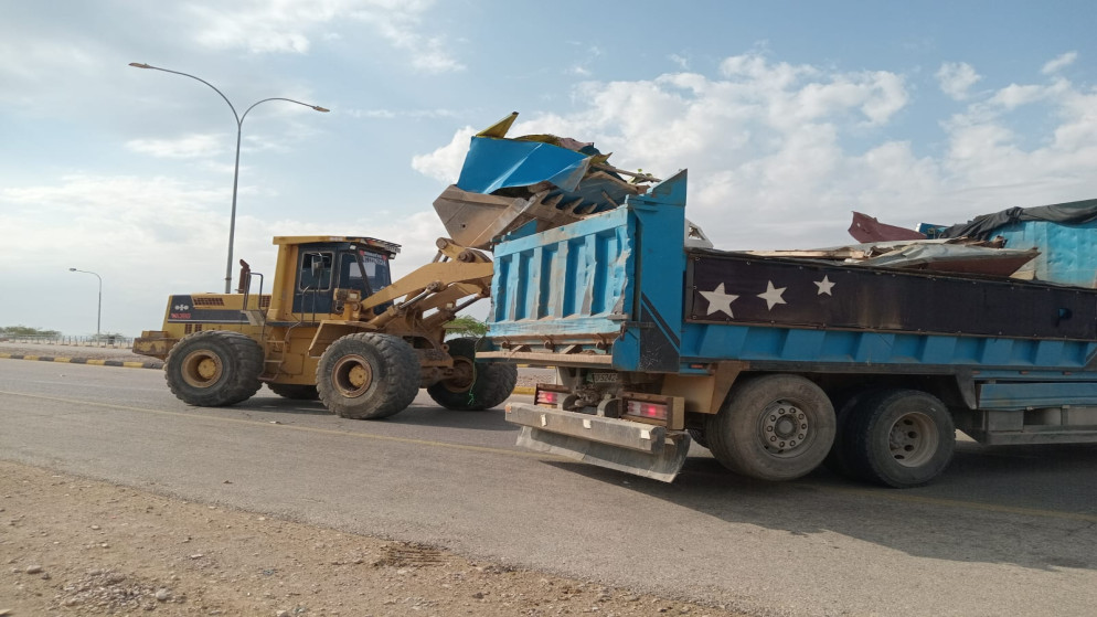 حملة شاملة لإزالة العشوائيات في البحر الميت