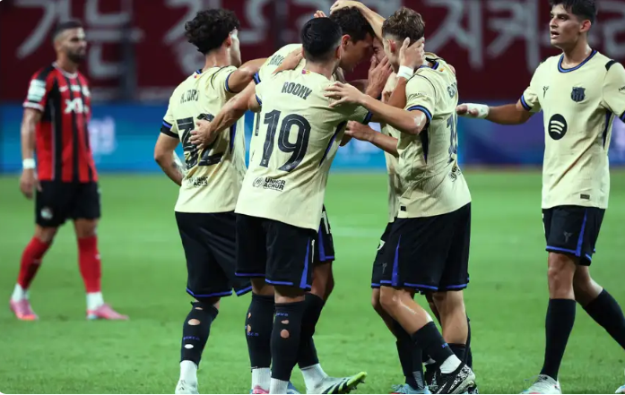 برشلونة يرفض منح كريستنسن الإعفاء المقدم لليفاندوفسكي