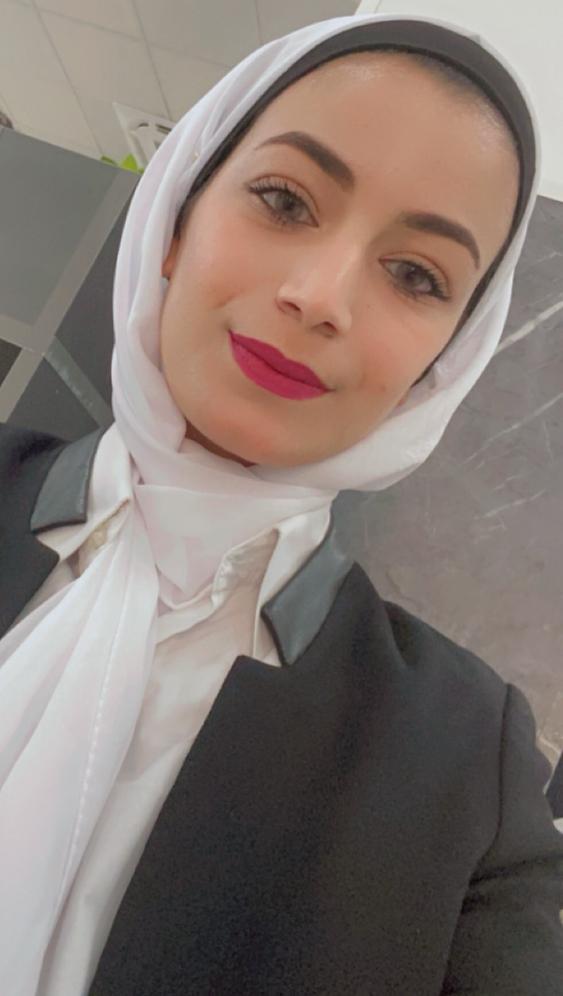 أشرف: الابتزاز الإلكتروني جريمة تقع بمجرد التهديد ويعاقب عليها القانون