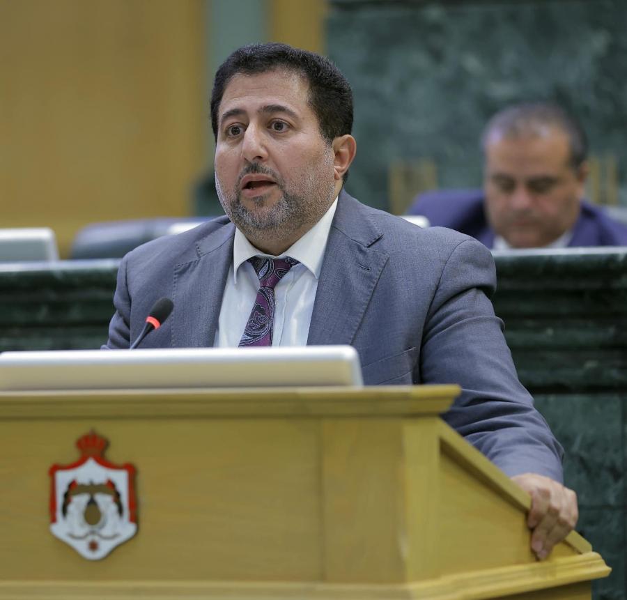 الرقب: التخبط وغياب التخطيط الاستراتيجي يربكان ملف التوجيهي ويضغطان الطلبة والأهالي