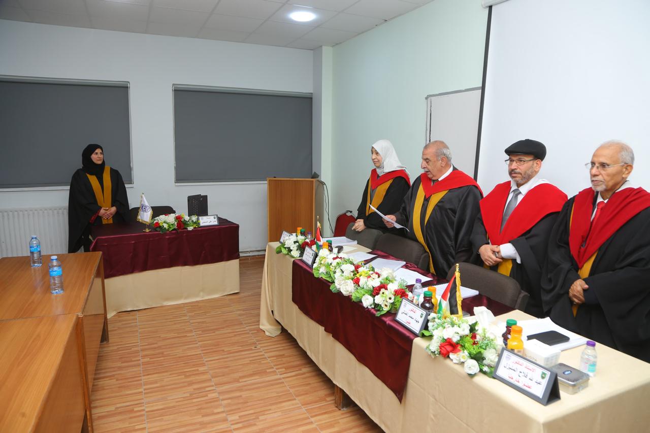 هدى السنيني … ..  مبارك الدكتوراة 