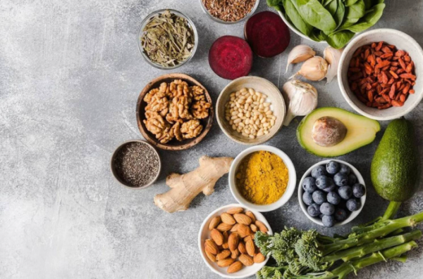 كيف يؤثر نظامك الغذائي على خطر الإصابة بالسرطان؟