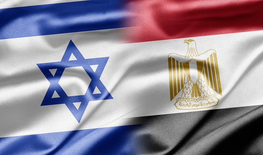 مصر تدرس سحب سفير البلاد في تل أبيب