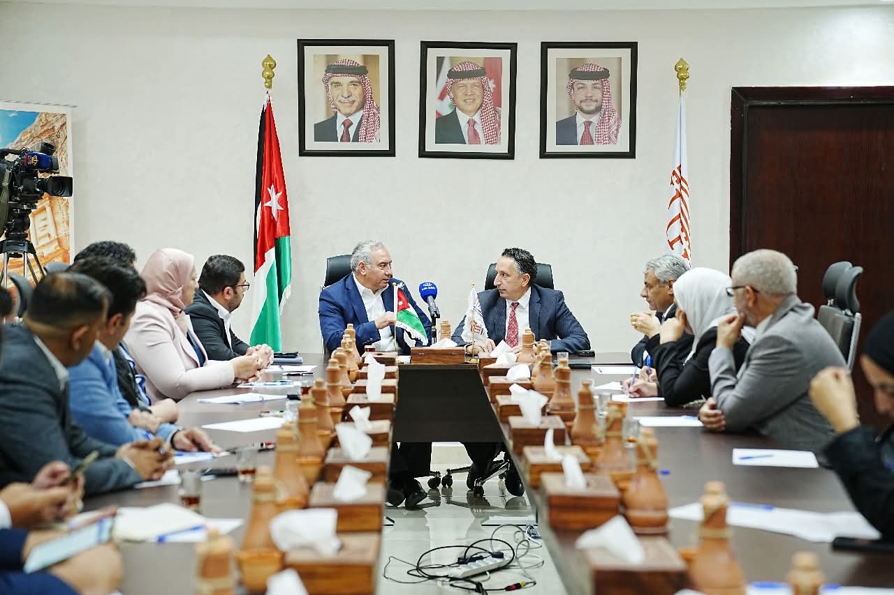 العمل النيابية تزور إقليم البترا وتدعو لإطلاق شركة تطوير وطنية واستثمارات سياحية تكاملية
