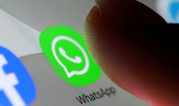 "واتساب" يختبر فقاعات رسائل متحركة لمستخدمي آيفون