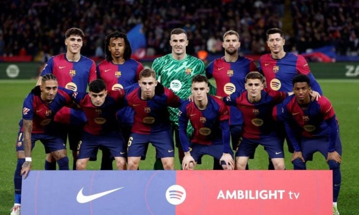 فليك مدرب برشلونة: نسعى للفوز على سيلتا فيغو قبل فترة التوقف الدولي