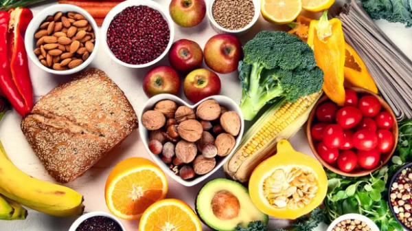 9 وجبات خفيفة غنية بالبريبايوتيك  ..  لدعم صحة الأمعاء