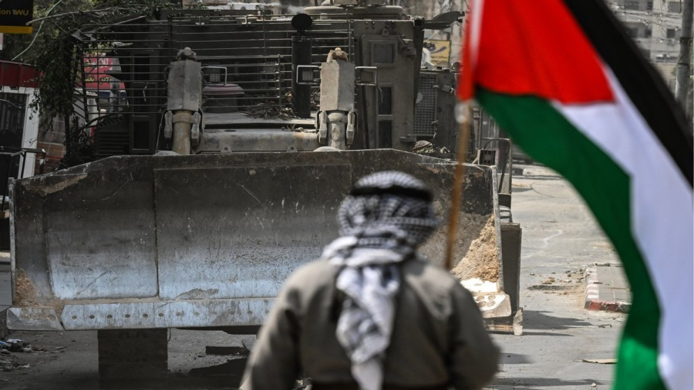 عضو في منظمة التحرير الفلسطينية: الشعب الفلسطيني لن يخضع لتهديدات الاحتلال أو محاولات التهجير