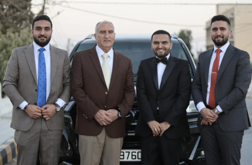المحامي شاكر عماد الطراونة يحتفل بزفافه ويشكر المهنئين