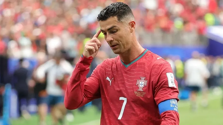 رونالدو يقود منتخب البرتغال في دوري الأمم الأوروبية 