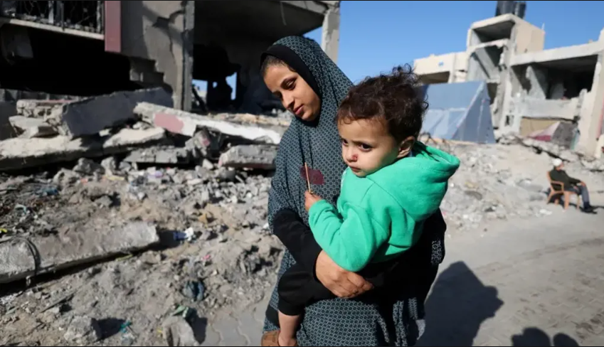 مصابون بخروقات إسرائيلية في غزة وغارات متواصلة جنوبي القطاع