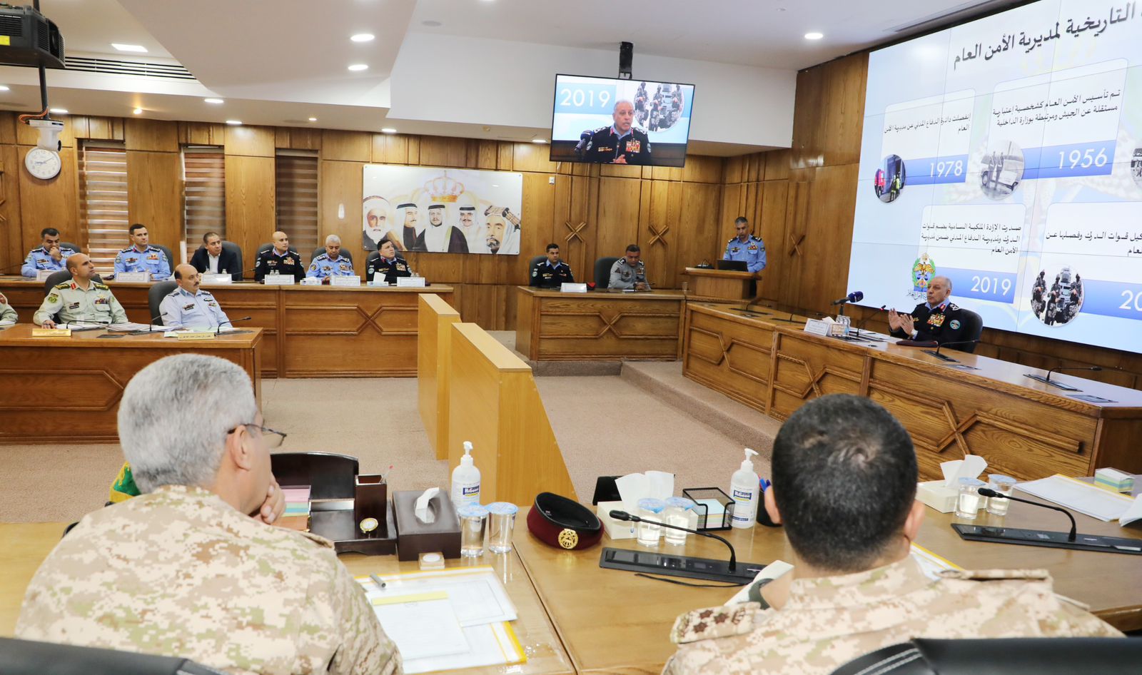 اللواء المعايطة يحاضر في كلية الدفاع الوطني الملكية الأردنية