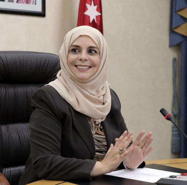العشوش تهنئ أبو دلبوح بتعيينها عضواً في مجلس الأعيان
