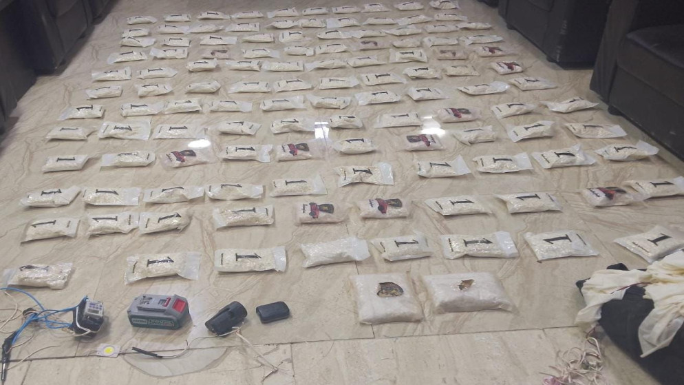 الجيش: إحباط محاولتي تهريب كميات كبيرة من المواد المخدرة بواسطة بالونات